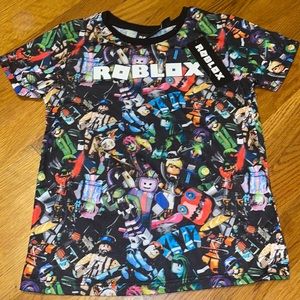 New Roblox tshirt